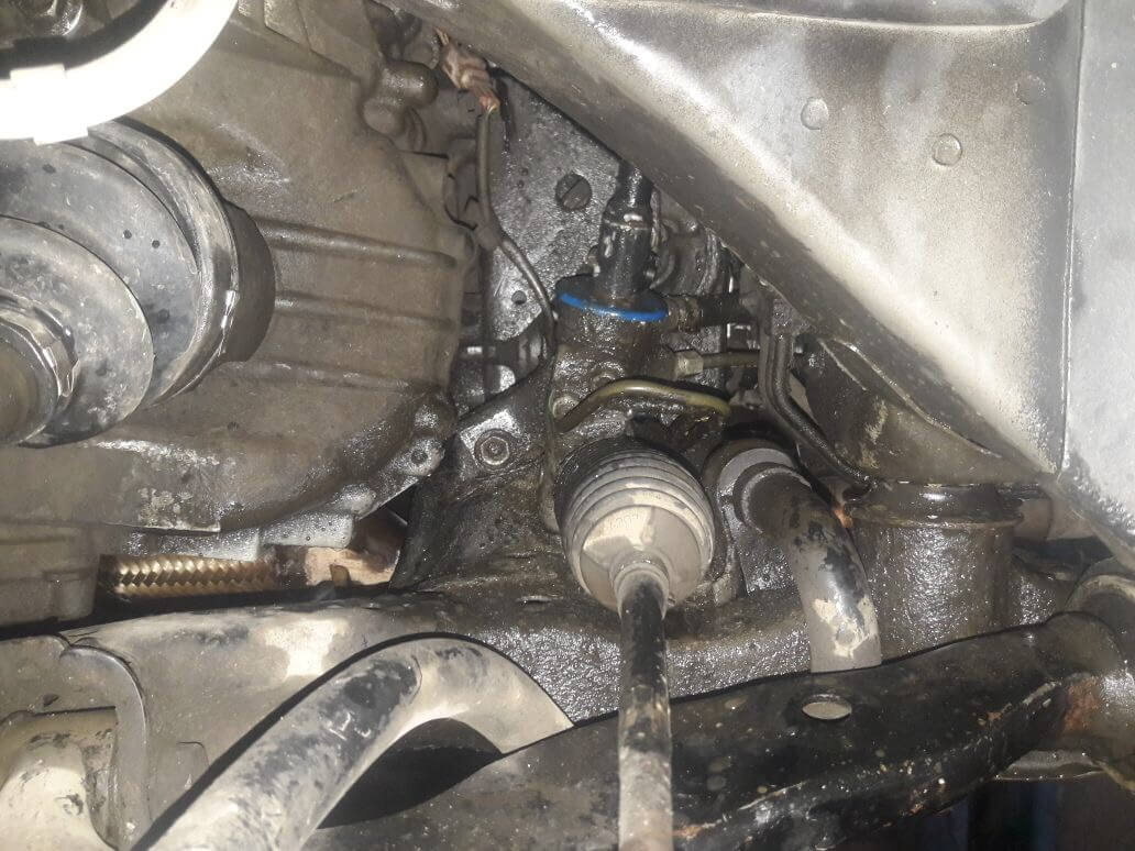 Заказать Nissan Murano: устранение течи между двигателем и вариатором - Фото 3