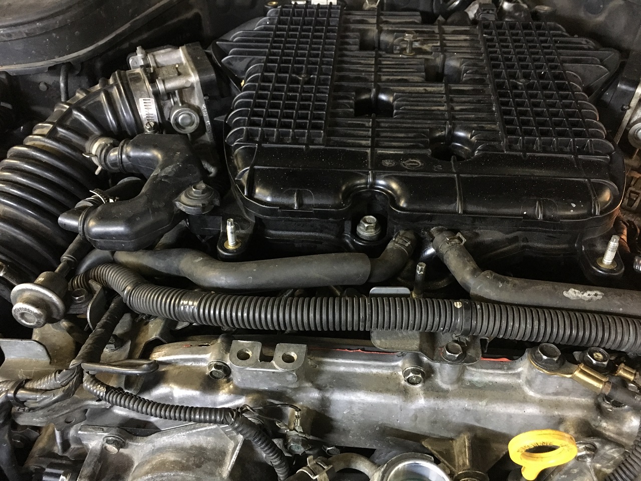 Заказать Infiniti G37 cabrio: последствия ненадлежащего обслуживания двигателя - Фото 2