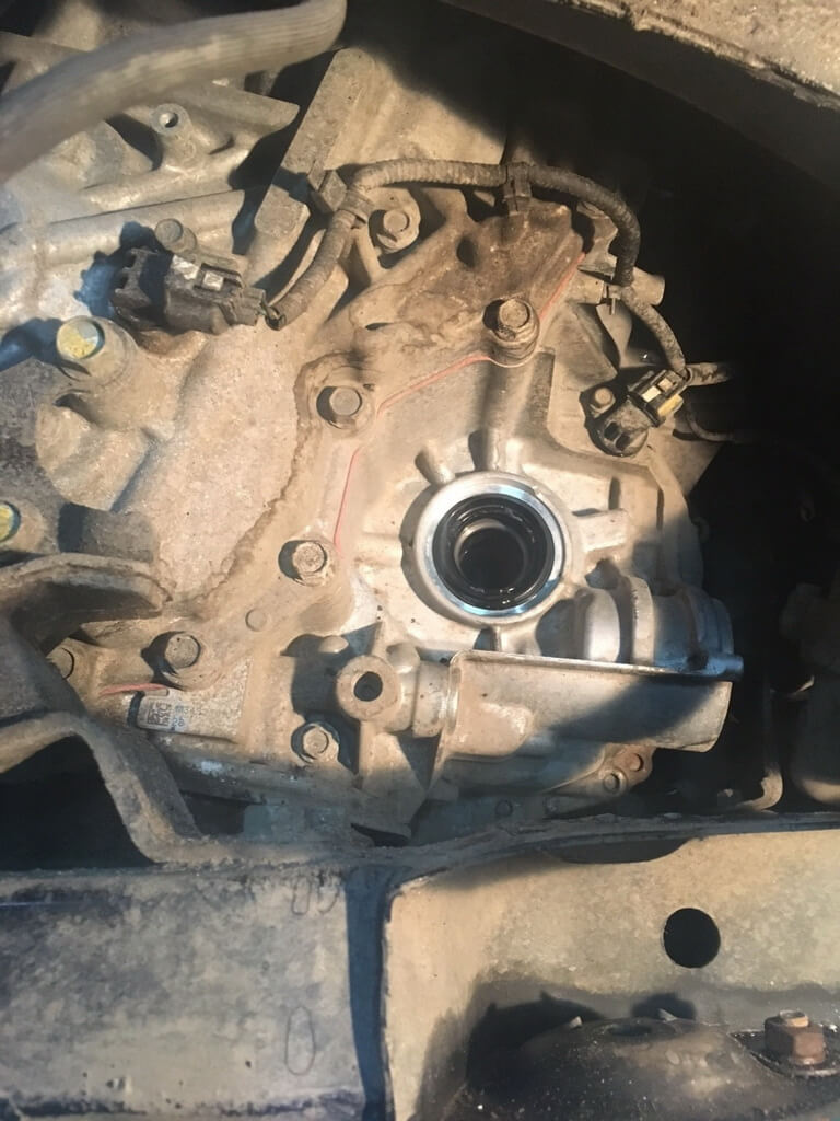 Заказать Nissan Pathinder R52: ремонт ходовой части после удара в колесо - Фото 5