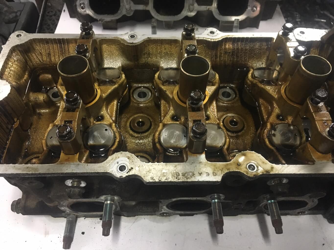 Заказать Nissan Maxima: ремонт ДВС VQ20DE, устранение причины масляного жора - Фото 4